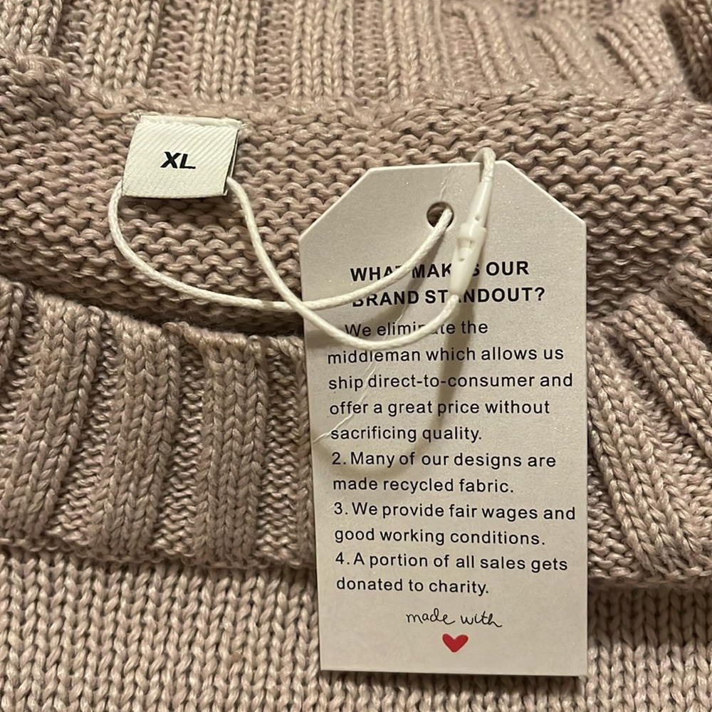 Cotton Sweater with pocket. Size X Large (fits like large) - Picture 8 of 8